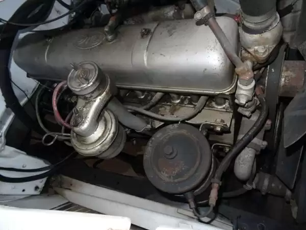 GMC Engine, Right Side